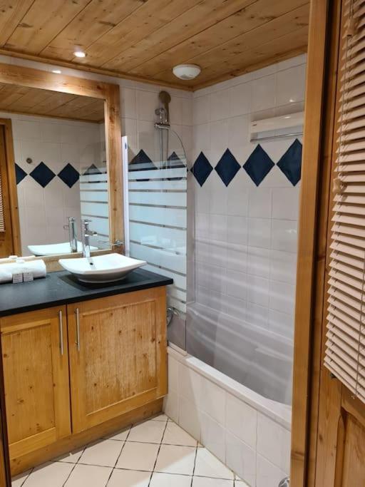 Appartement Le D12 Samoens Ngoại thất bức ảnh